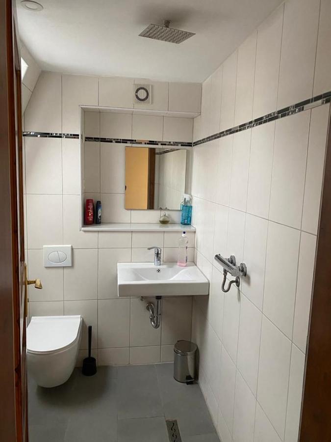 דרזדן Zimmervermietung Abir מראה חיצוני תמונה